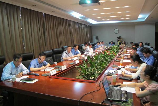 冰球突破-冰球突破豪华版_mg冰球游戏制药领导班子召开党的群众路线教育实践活动第七次集中学习<br />