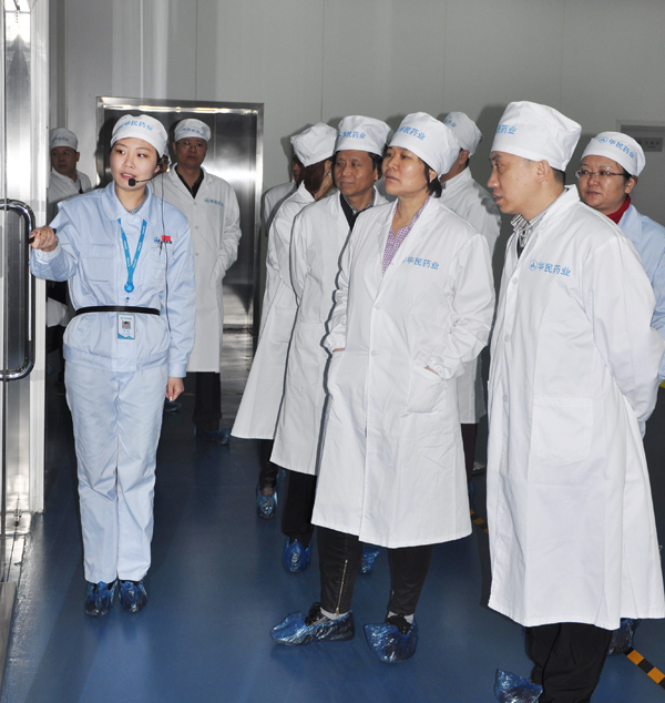 中粮集团一行到冰球突破-冰球突破豪华版_mg冰球游戏制药调研